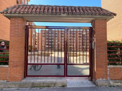 Puertas-abatibles-77