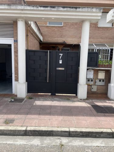 Puertas-peatonales-70