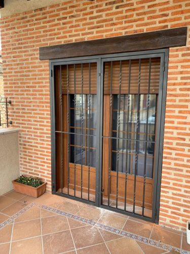 Puertas-peatonales-80